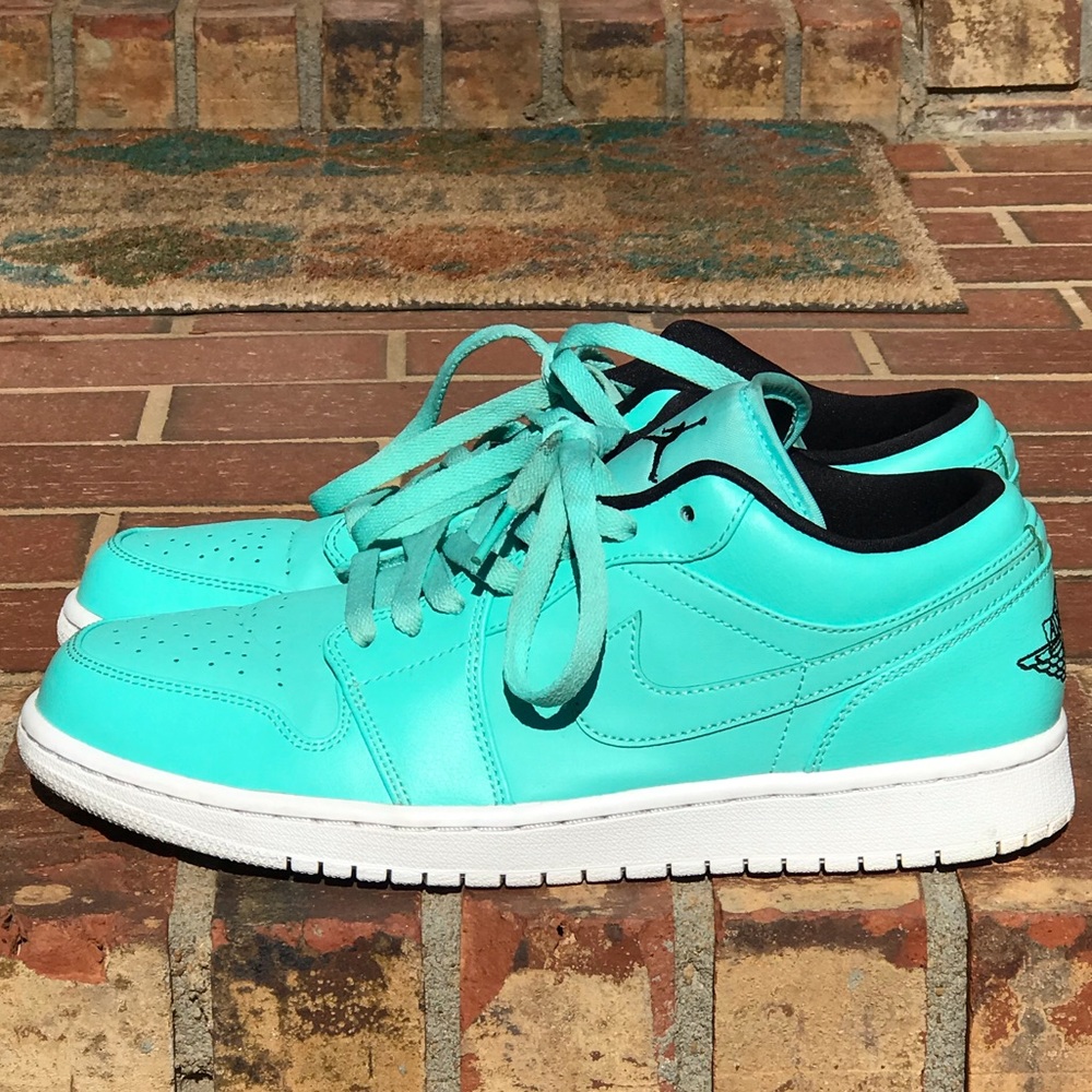 Air Jordan Retro 1 Hyper Turquoise Low Size 10 - Picture 2 of 8